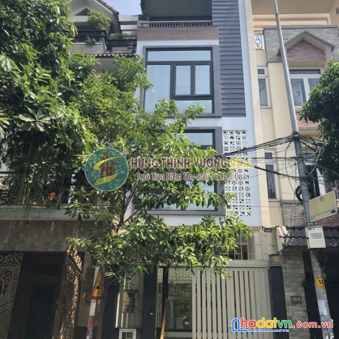 Bán căn nhà mặt tiền đường nguyễn hoàng - quận 2. dt: 4 x18. kết cấu: 4 tầng. giá: 22  tỷ