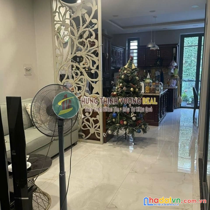 Bán căn nhà hướng đông đường số 10 phường an khánh- quận 2. dt: 5 x 18( 4 tầng). giá: 17,2 tỷ