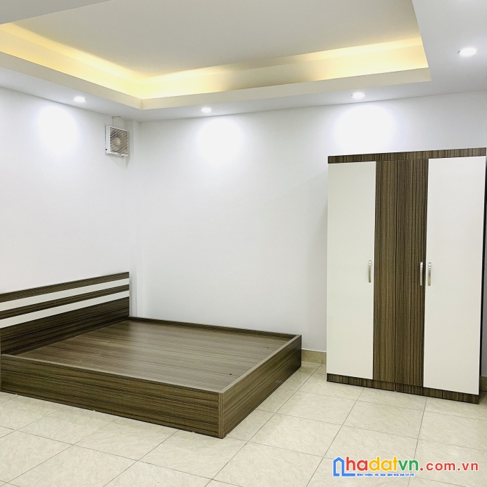 Cho thuê phòng ccmn số 28 ngõ 37 dịch vọng  có thang máy