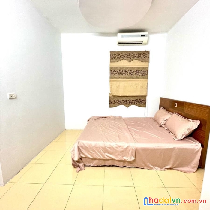 Bán nhà phố bạch đằng, hoàn kiếm 38m, 4 tầng. giá: 5.8 tỷ