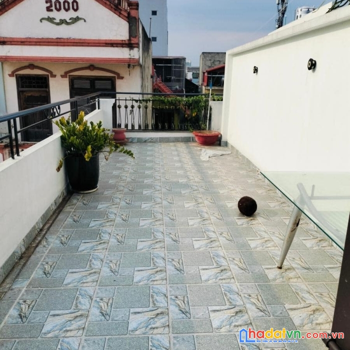 Bán nhà phố đại la, hai bà trưng 37m, 5 tầng. giá: 6.85 tỷ