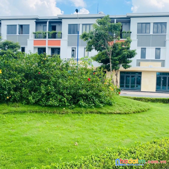 Bán nhà ngộp 2 tỷ 880 tại trung tâm bình chuẩn, tp thuận an