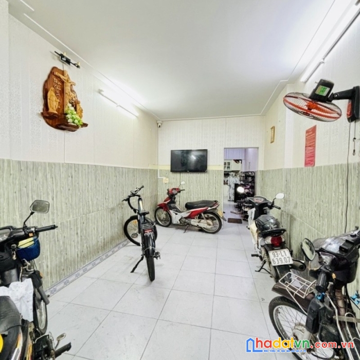 Bán nhà nơ trang long p12, bình thạnh, 56m2, 3 tầng btct, nở hậu, chỉ nhỉnh 5 tỷ
