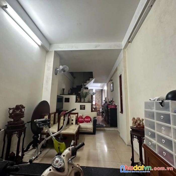Bán nhà phố tam trinh, hoàng mai 45m, 5 tầng. giá: 7.2 tỷ