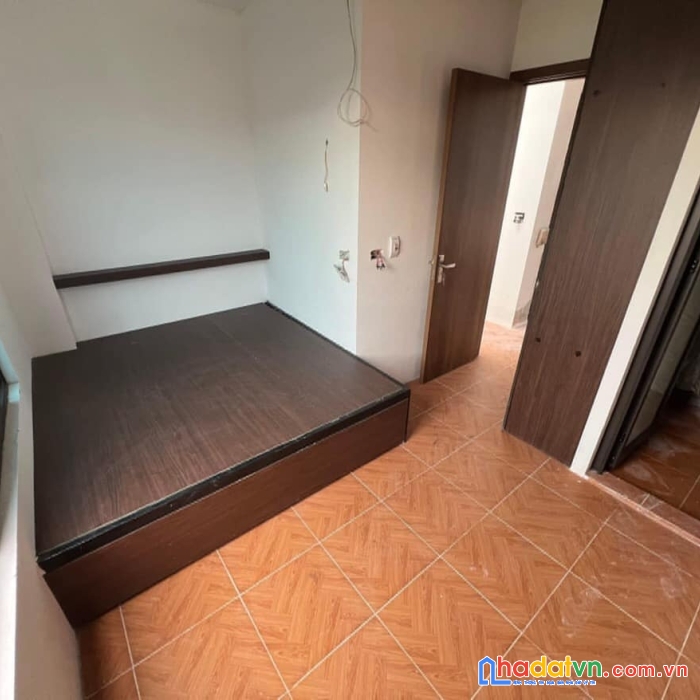 Bán nhà phố giáp bát, hoàng mai 53m, 6 tầng. giá: 12 tỷ