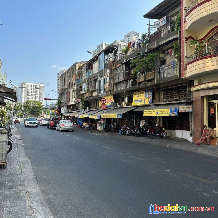 Bán mt 3 tầng trần đình xu p. cầu kho, q.1, dt 3,76x15m, giá: 14 tỷ

