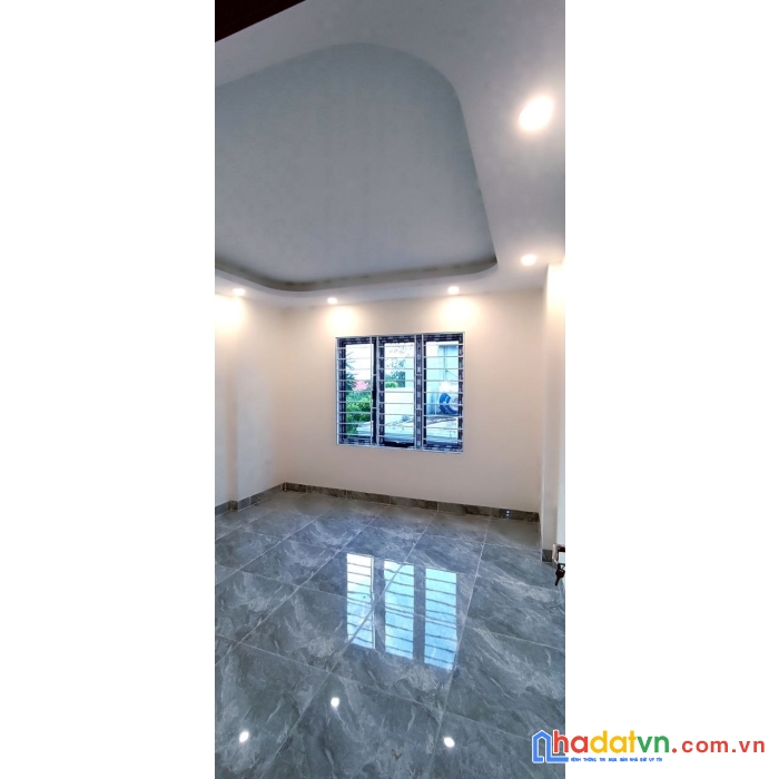 Hiếm! nhỉnh 2 tỷ 46m2 oto đỗ cửa ngay trung tâm đại thành ra yên nghĩa 3,5km