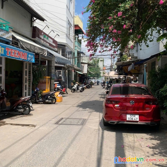 Bán hẻm 6 mét ngay ngã  tư hàng xanh,  xô viết nghệ tĩnh p.21 q.bình thạnh
