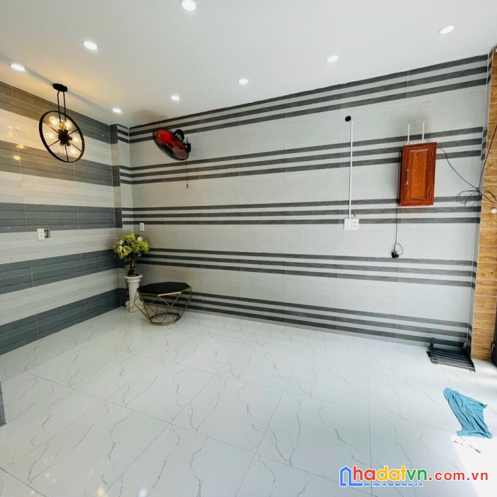 Chủ làm ăn phát đạt bán nhà mới phạm văn chiêu, gò vấp, 40m2, 2 tầng, 2pn, nhỉnh 2tỷ