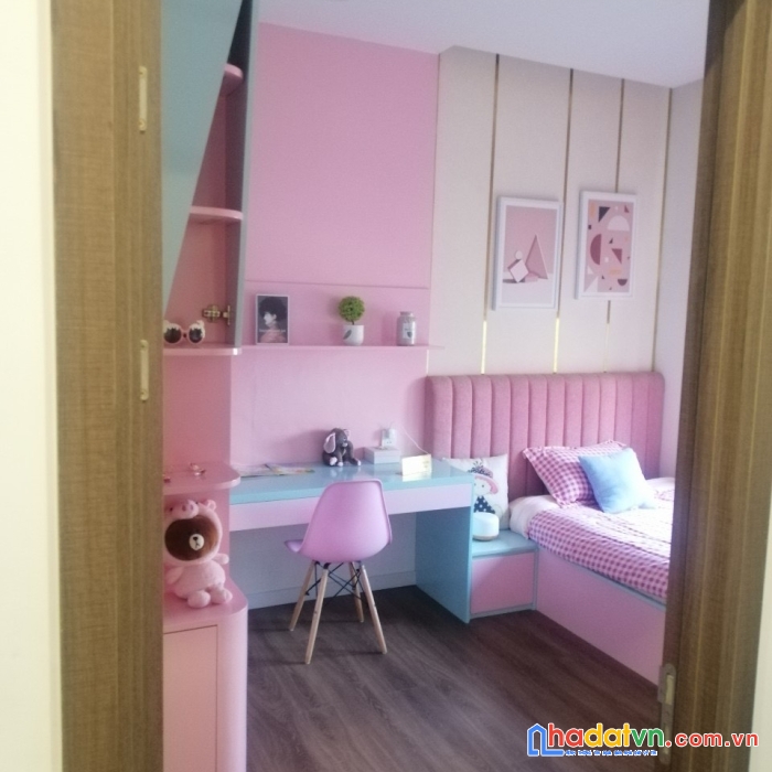 Chính chủ cần bán gấp nhà mới xây 1 trệt 2 lầu ngay mặt tiền đường lớn