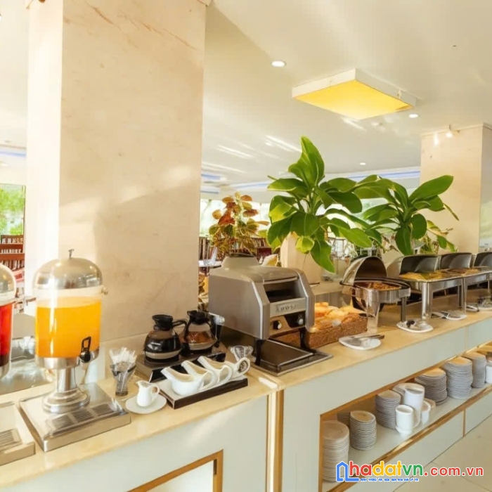 Bán nhà mt 371k hai bà trưng, p.8, quận 3
