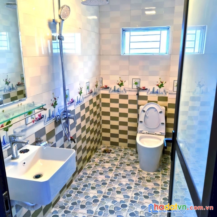 Hiếm nhà riêng độc lập, 47m2  giá chỉ có 2ty86, oto đỗ của ra đô nghĩa yên nghĩa 10 phút.