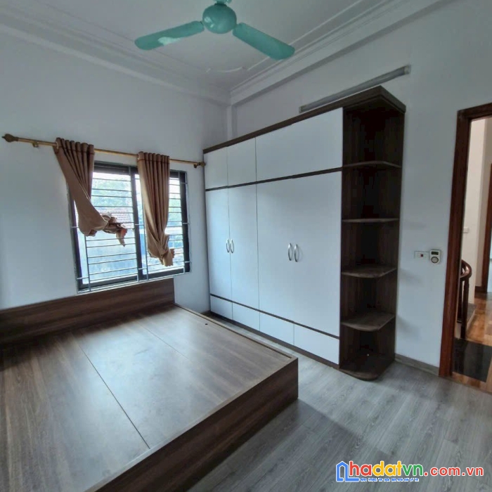 Nhà độc lập 55m2, bàn giao full nội thất, oto đỗ cửa, giá chỉ có 3.4 tỷ, ra đô nghĩa- yên nghĩa 3km.