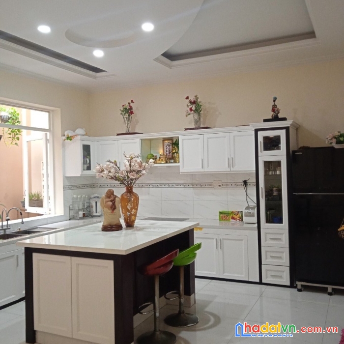 Giá 21 tỷ / bán nhà đường số 16, phường an phú. q2. dt: 5x21m (trệt + 3lầu)