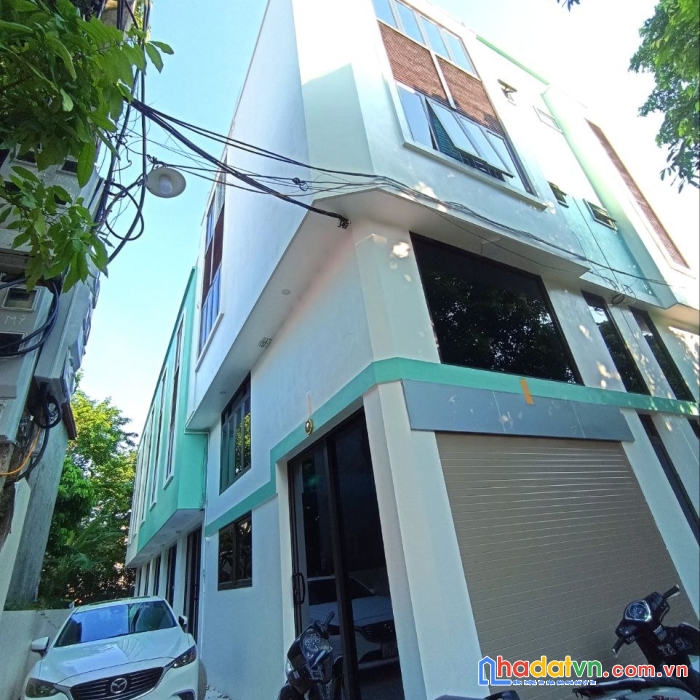 Nhà mới 2,75 tỷ, oto đỗ cửa, ga yên nghĩa 15 phút.