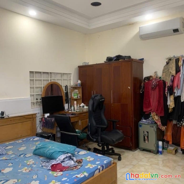 Nhà 2 mặt tiền hẻm xe tải lê văn thọ, gò vấp, 4x10 , 2pn, sát emart nhỉnh 4 tỷ