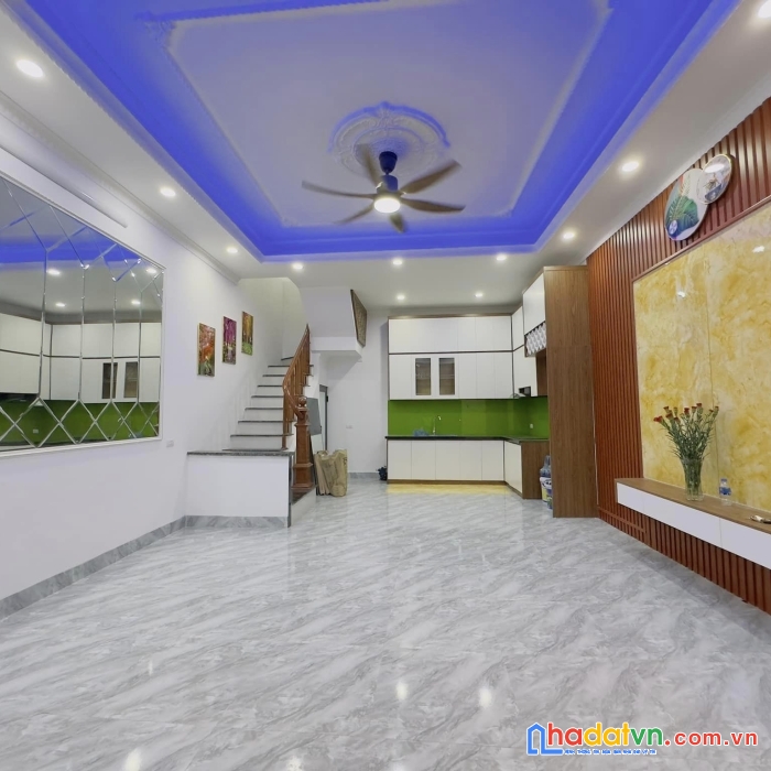 Bán nhà phố trần khát chân, hai bà trưng 37m, 3 tầng. giá: 6.5 tỷ