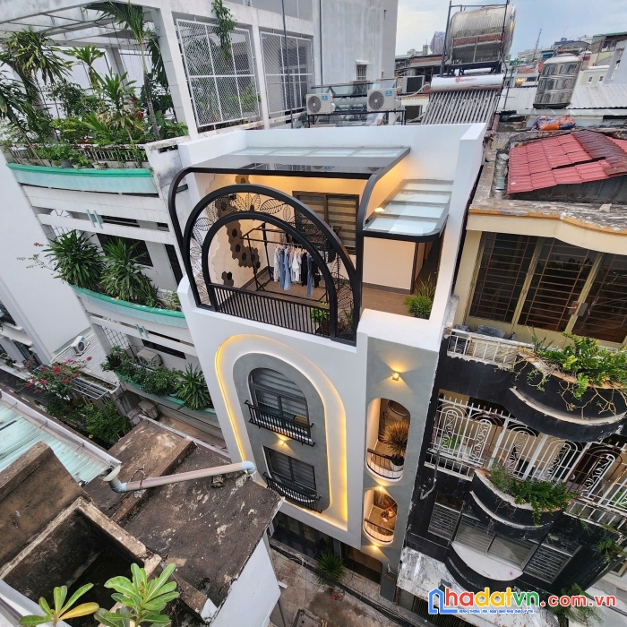 Bán mt đường 11, p. thảo điền. q.2. dt 16x30m. giá 95 tỷ

