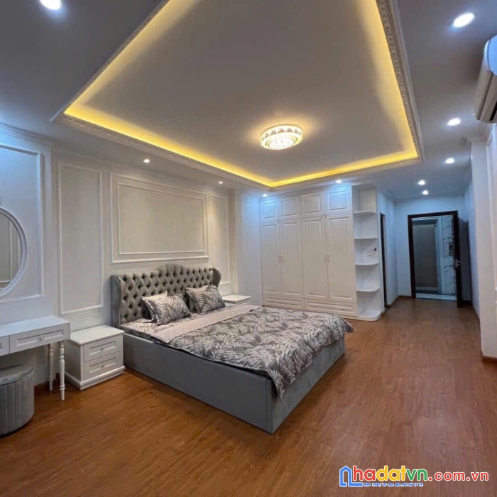 Siêu phẩm thanh xuân, nhà 80 nhân hoà 61m2 x 4 tầng, giá 10.3 tỷ ngõ thông.