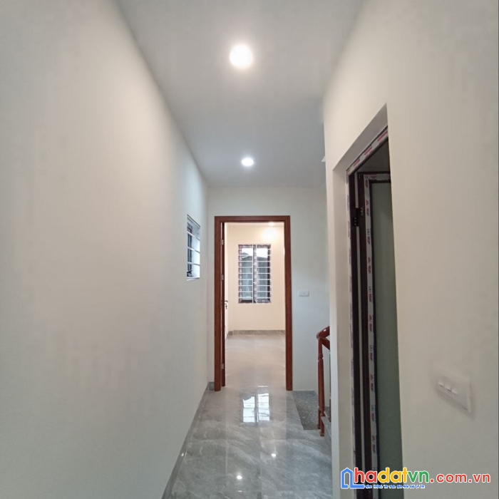 Bán nhà lô góc 60m², 3.05 tỷ, ra tố hữu 7 phút.