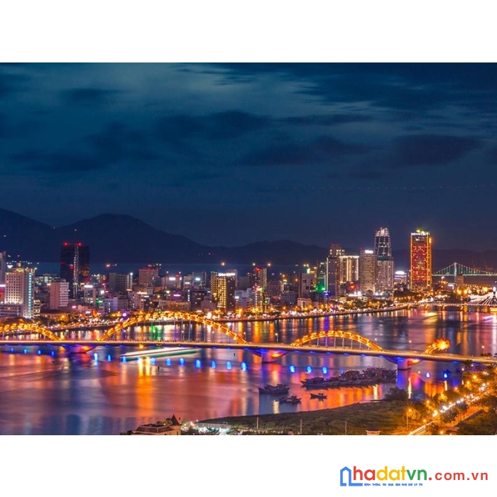 Bán 4 tầng đường trần phú, (cạnh chợ hàn) mặt tiền 7m, giá 18.8 tỷ tl