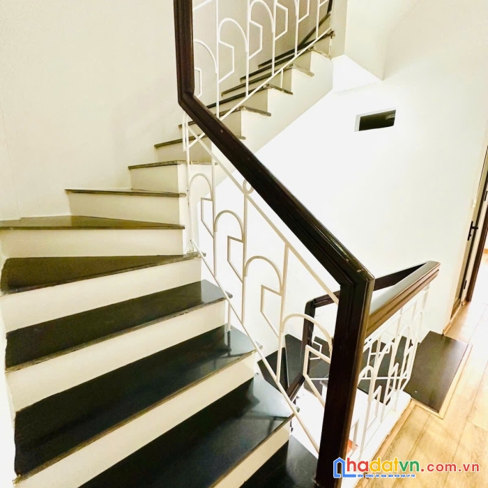 Bán nhà quan nhân, thanh xuân 38m2 - mới đẹp - đầy đủ nội thất - ở ngay