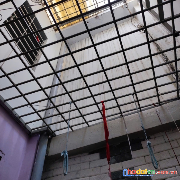 Bán nhà hiếm, sát lotte mart gò vấp, 36m2 ,2 tầng, không lộ giới, không quy hoạch 2.x tỷ