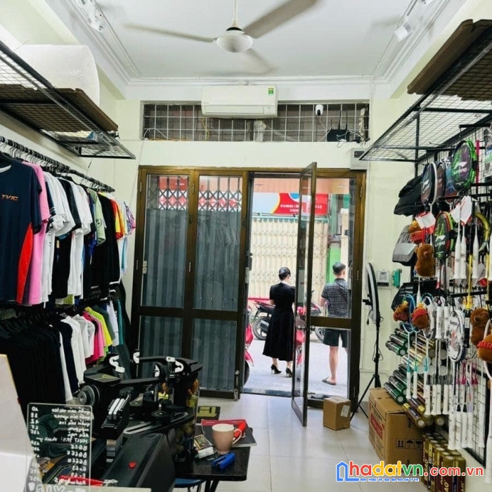 Bán nhà phố minh khai, hai bà trưng 51m, 4 tầng. giá: 14.3 tỷ