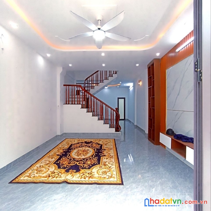 Nhà đẹp vào ở ngay 55mx3t, 3.4 tỷ tình lam chân cầu đại thành