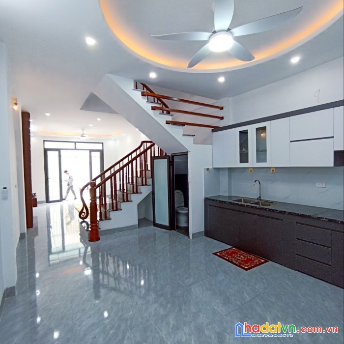 Nhà đẹp vào ở ngay 55mx3t, 3.4 tỷ tình lam chân cầu đại thành