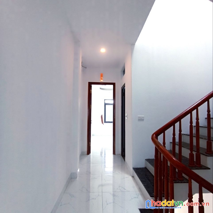 Nhà đẹp vào ở ngay 55mx3t, 3.4 tỷ tình lam chân cầu đại thành