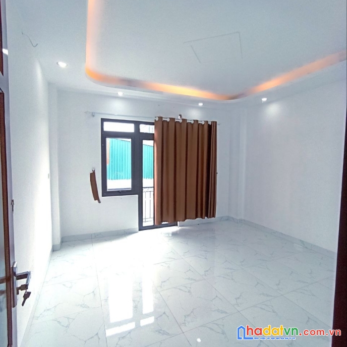 Nhà đẹp vào ở ngay 55mx3t, 3.4 tỷ tình lam chân cầu đại thành