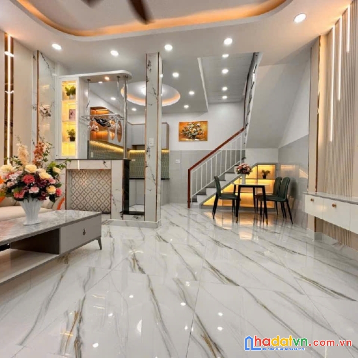 Bán nhà mới hẻm ôtô phạm văn chiêu, gò vấp, gần 50m2 , sát emart nhỉnh 4 tỷ