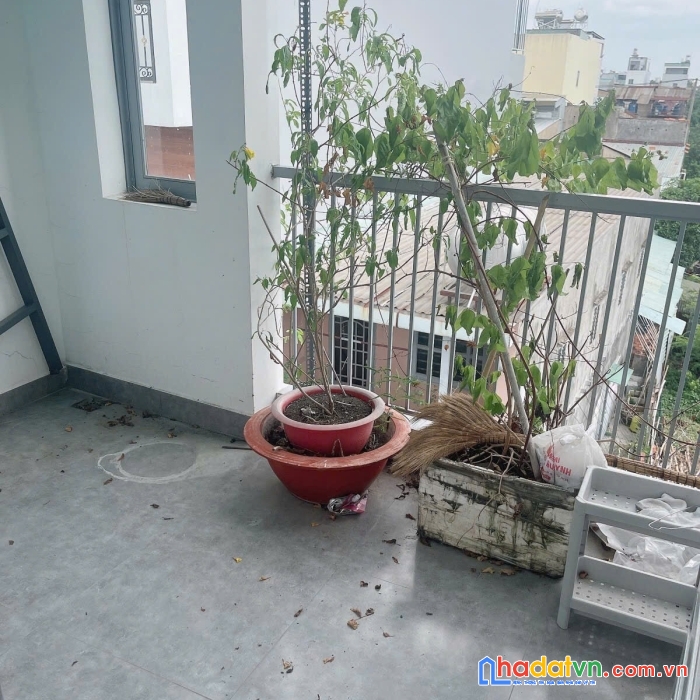 Bán nhà hẻm xe tải tô ngọc vân, gò vấp, gần 40m2, 4 pn, 3wc, ban công, chỉ nhỉnh 4 tỷ