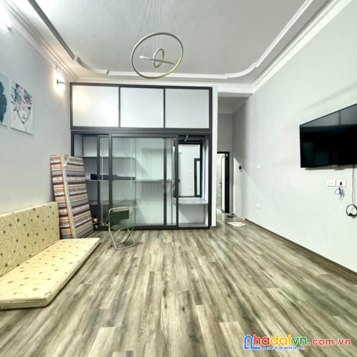 Bán nhà phố dương văn bé, hai bà trưng 44m, 5 tầng. giá: 7.8 tỷ