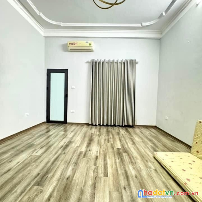 Bán nhà phố dương văn bé, hai bà trưng 44m, 5 tầng. giá: 7.8 tỷ