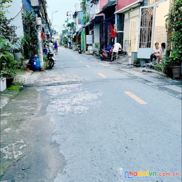 Siêu phẩm đầu tư - mtkd - khu vực buôn bán - ngay mã lò - 3 tầng - 48m2 - chỉ nhỉnh 4 tỷ - còn tl