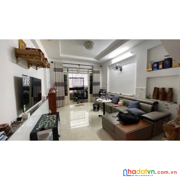 Bán nhà hẻm xe tải phường 15, gò vấp, gần 120m2 sử dụng, 4 pn, 3wc, nhỉnh 4 tỷ