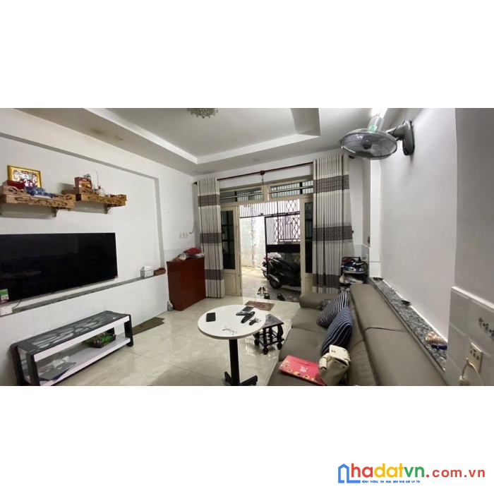 Bán nhà hẻm xe tải phường 15, gò vấp, gần 120m2 sử dụng, 4 pn, 3wc, nhỉnh 4 tỷ