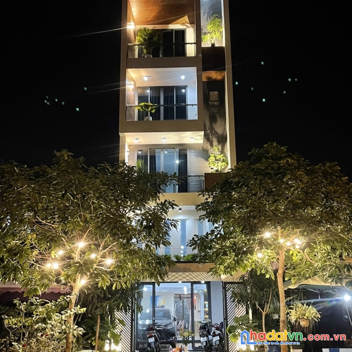 Bán nhà mặt tiền đường trương văn bang. dt: 5 x20m (kết cấu: 6 tầng). giá: 28 tỷ