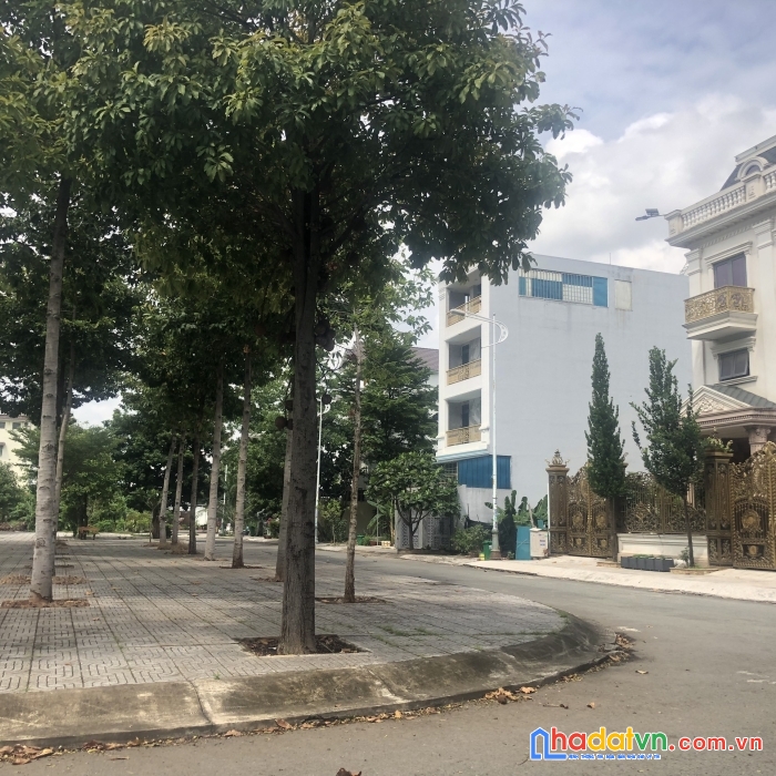 Bán lô đất đường số 7, p. an phú- q2. dt: 5x 20.giá: 16,5 tỷ