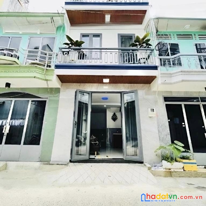 Bán nhà hẻm 3 gác, gò vấp, 25m2, 2 tầng, chỉ hơn 2 tỷ
