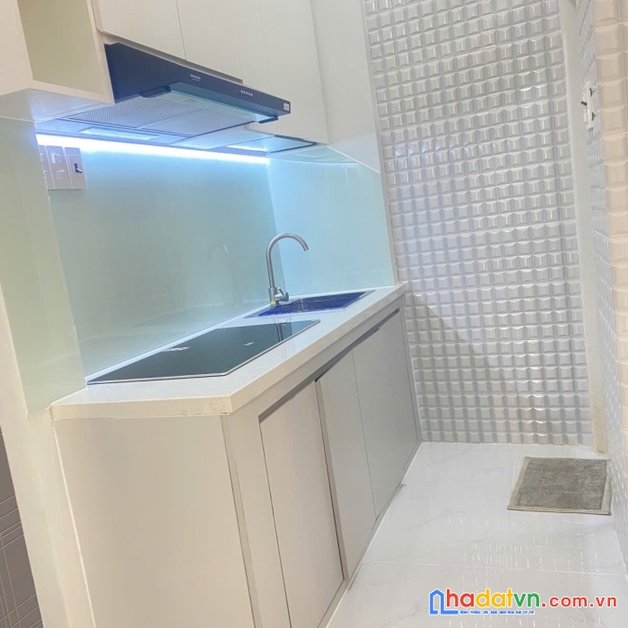 Bán nhà hẻm 3 gác, gò vấp,  gần 20m2, 2 tầng, chỉ hơn 2.x tỷ