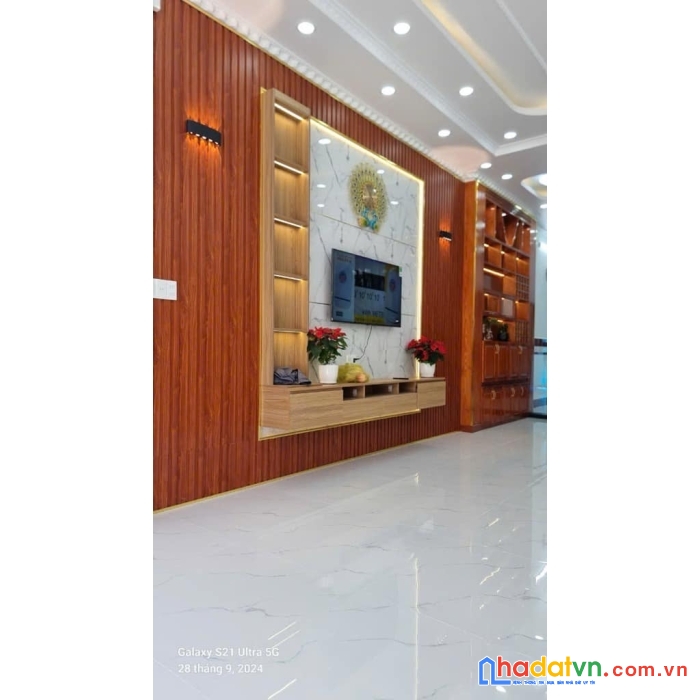 Bán nhà đẹp phường 15, hẻm ôtô gò vấp, gần 120m2 sử