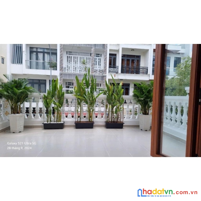 Bán nhà đẹp phường 15, hẻm ôtô gò vấp, gần 120m2 sử