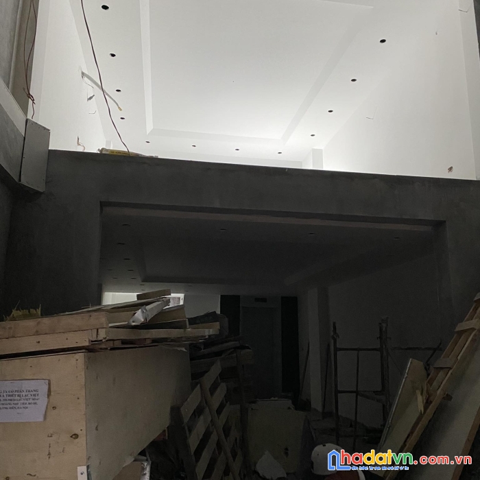 Hót bán nhà nguyễn văn cừ  long biên  53m2 5 tầng  9.9 tỷ