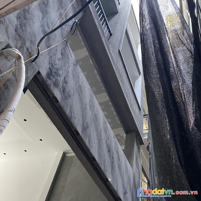 Hót bán nhà nguyễn văn cừ  long biên  53m2 5 tầng  9.9 tỷ