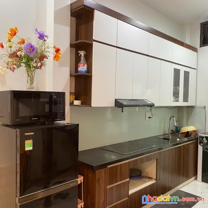 Bán nhà phố trương định, hai bà trưng 37m, 5 tầng. giá: 4.85 tỷ