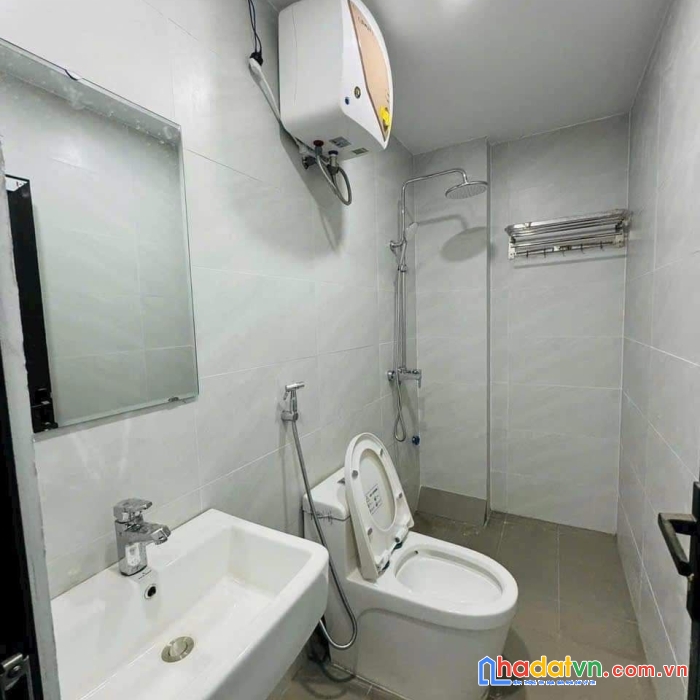 Bán căn 33m2x4t, đông lao- đông la, 300m ra vành đai 4