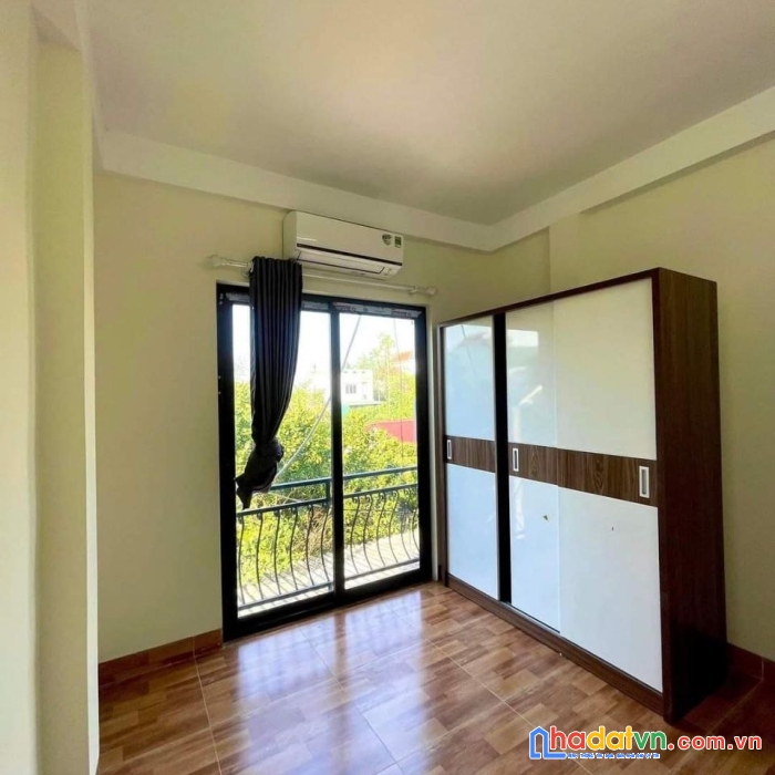 Bán nhà lô góc 45m2x3t độ chàng nội khu xóm triệu đô.
